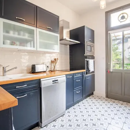 A Corner Of Paradise 4* Tours