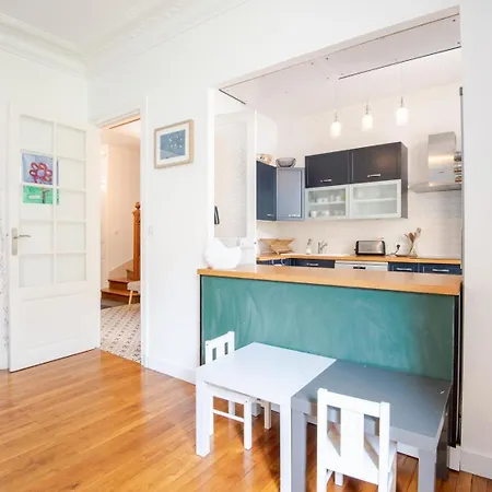 ゲストハウス A Corner Of Paradise